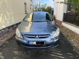 Peugeot 307 CC TÜV 01/27 - Peugeot 307 mit Benzin-Antrieb: Cabrio, 2.0