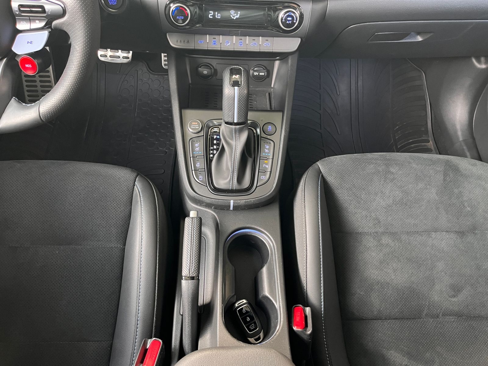 Fahrzeugabbildung Hyundai KONA N Performance 2WD KOMFORT LED NAV SHZ