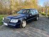 Mercedes-Benz W124 E220 T-Modell  zuverlä... - Mercedes-Benz W124 t modell Gebrauchtwagen