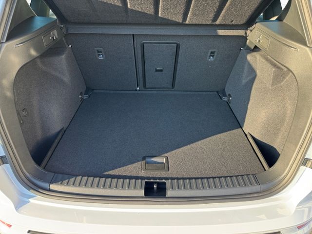 Fahrzeugabbildung CUPRA Ateca 1.5 TSI DSG KLIMA NAVI ALU
