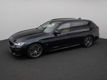 Fahrzeugabbildung BMW 530e M Sport Panorama360°Laser HUD DAB HiFi AHK