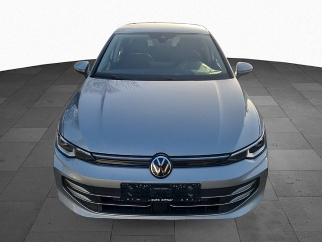 Fahrzeugabbildung Volkswagen Golf VIII 1.5 TSI 110KW STYLE LED NAVI SHZ APP-C