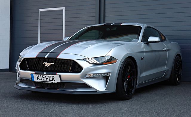 Ford Mustang 5.0 V8 GT/WIFI/LED/SHZ/SBL/KAMERA/R20