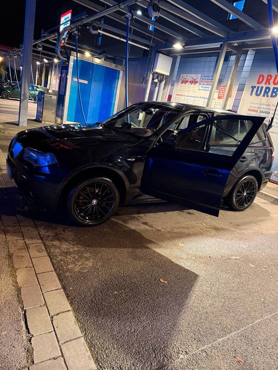 BMW X3 2010 — engine 177 HP (130kW)