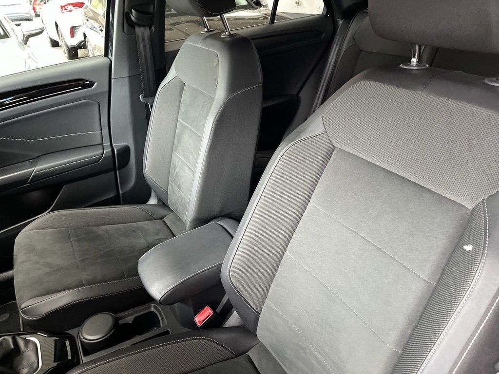 Volkswagen T-Roc - Bild 13