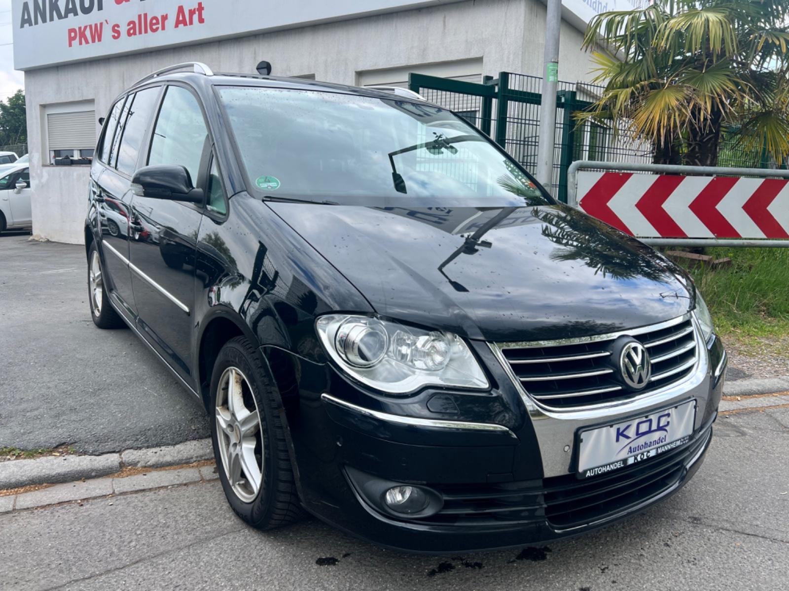 Volkswagen Touran 1.4 FSI Highline / 1. Hand / 8-Fach