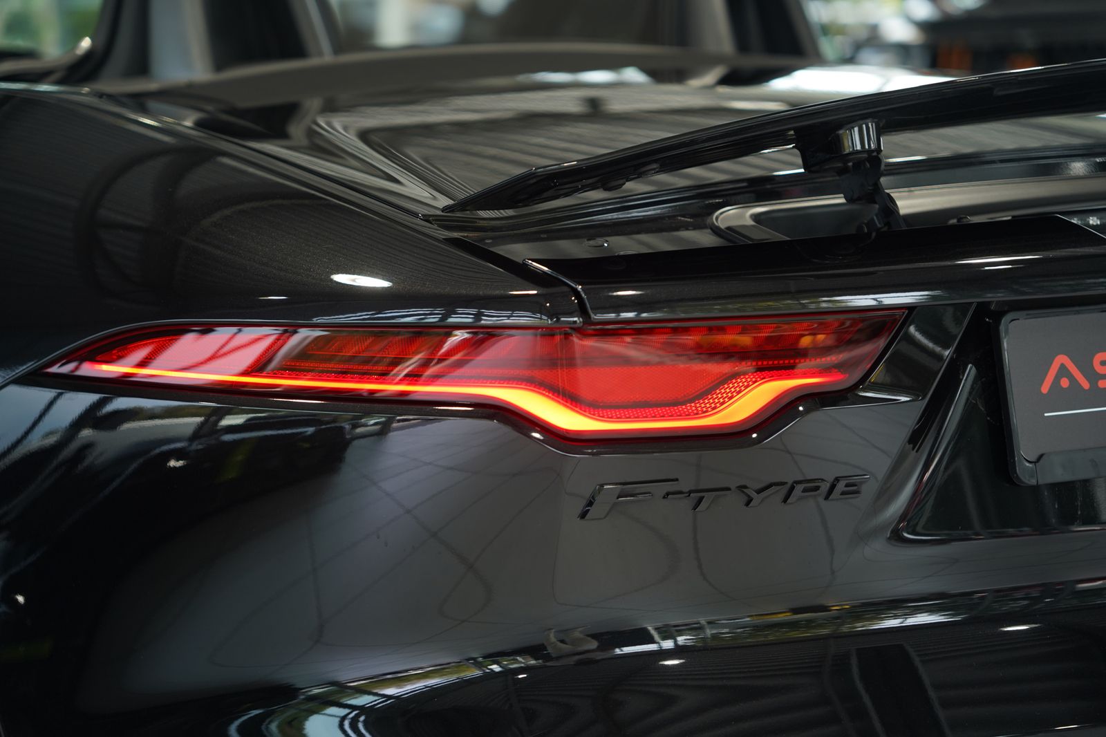 Jaguar F Type