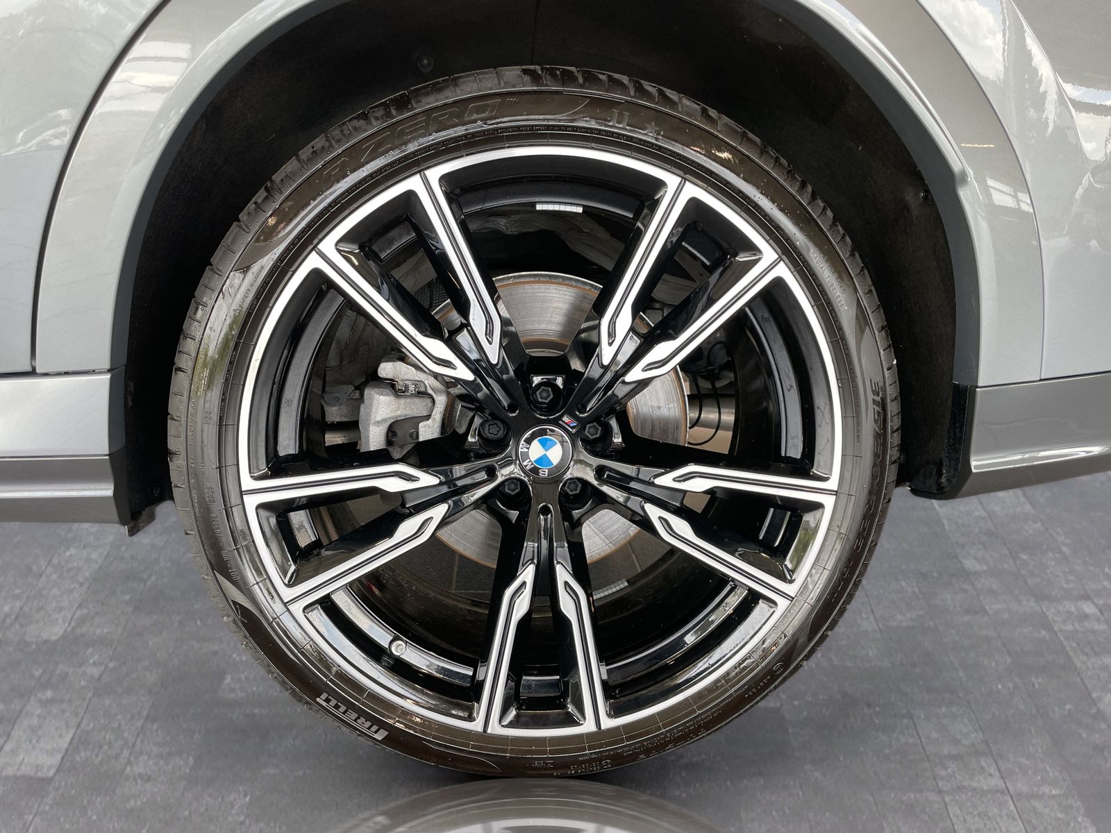 BMW X6 - Bild 14