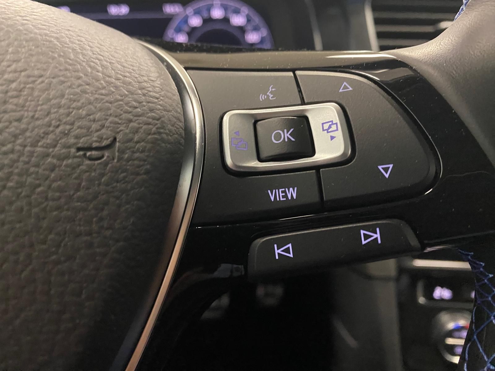 Fahrzeugabbildung Volkswagen Golf e-Golf Comfortline+ACC+RFK+NAVI+WÄRMEPUMPE