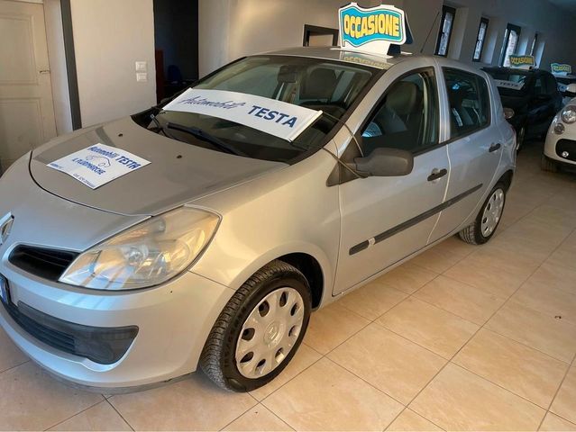 Renault Clio Storia 1.2 5 porte Confort