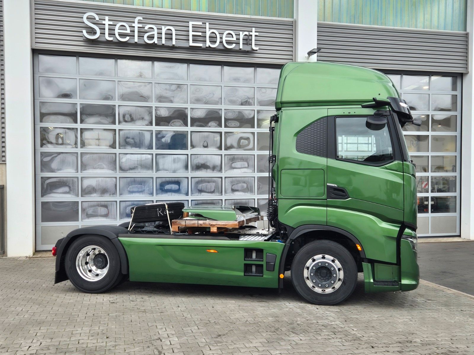 Fahrzeugabbildung Iveco S-Way AS440S58T/FP 4x2 *MirrorCam*Retarder*