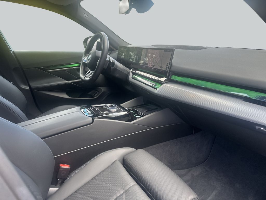 BMW i5 - Bild 13