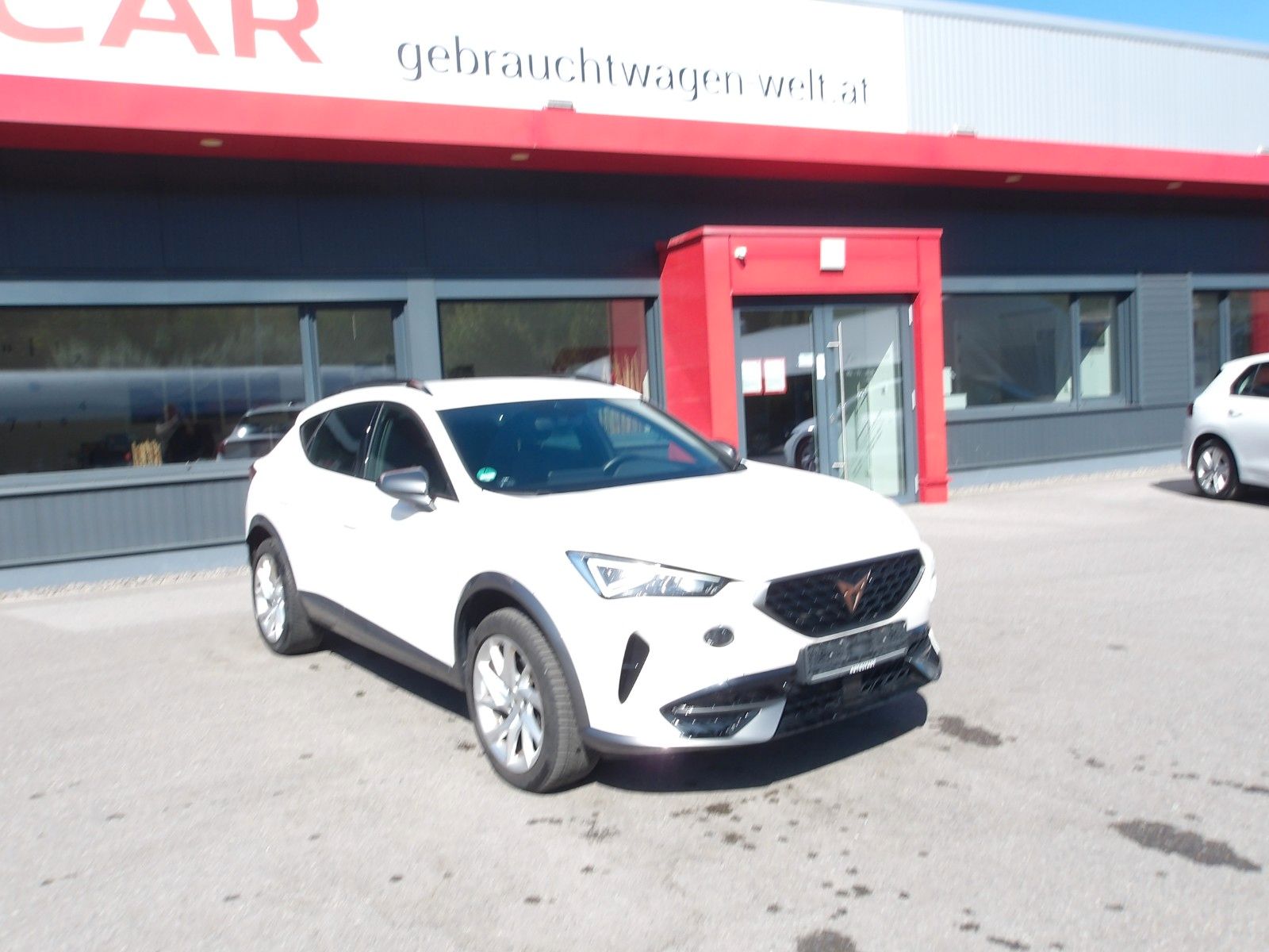 Cupra Formentor 1.5 TSI DSG "AHV" EXP € 16750.- imagem 3