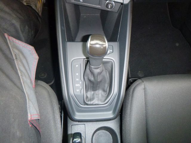 Fahrzeugabbildung Audi A1 Sportback 30 TFSI >AUT/NAVI/Sitzh/Einparkh<