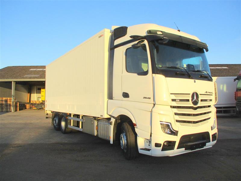 Mercedes-Benz MERCEDES-BENZ Actros 2545L