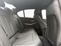BMW 330 - Vorschau Bild 14