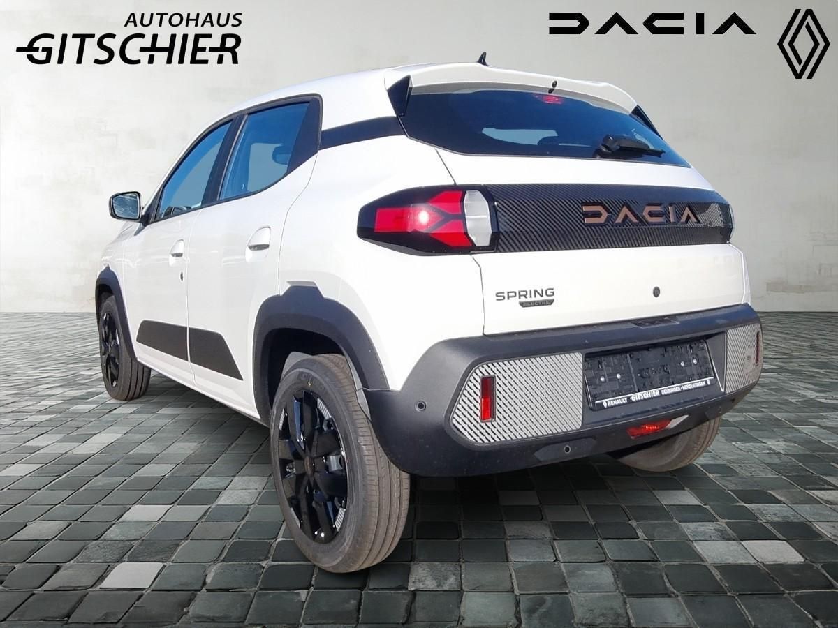 Fahrzeugabbildung Dacia Spring Extreme electric 100