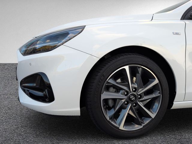 i30 Fastback 1.5 T-GDI EDITION 30+ +LED+RFK+GRA+