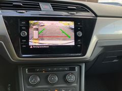 VW Touran 2.0 TDI Trendline Taxi DSG Navi Leder Shz VW Touran 2.0 TDI Trendline Taxi DSG Navi Leder Shz