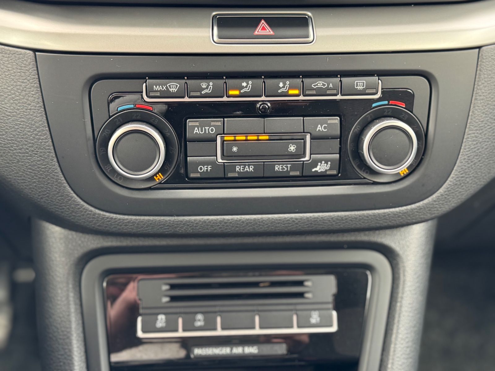 Sharan *3-ZonenKlimaAut.*Tempomat*7-Sitzer*