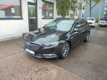 Opel Insignia - 1
