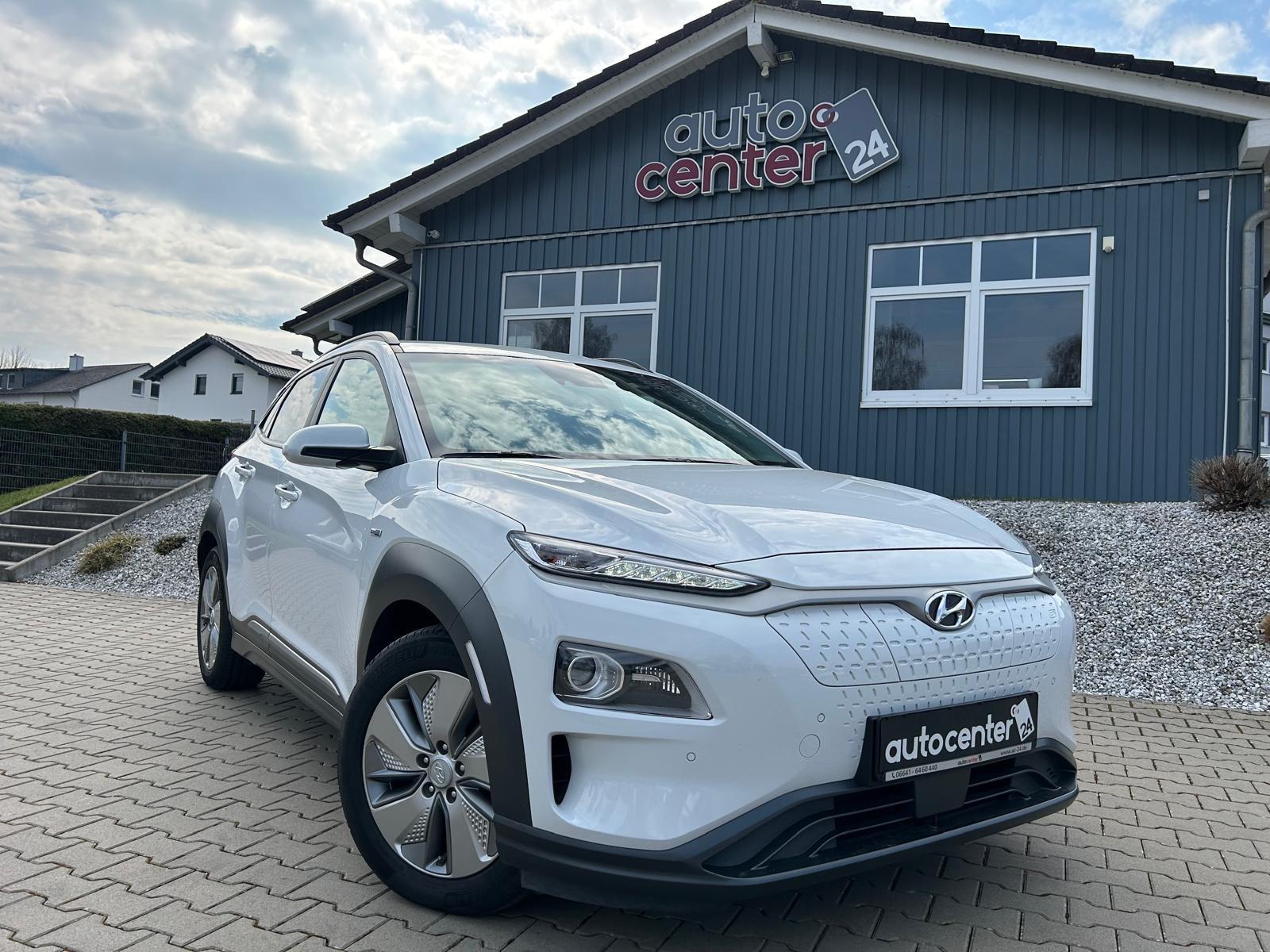 Hyundai Kona Style°64 kWh°CCS°HeadUp°Kamera°1.Hand°