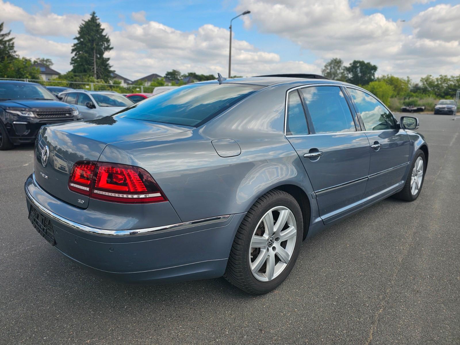 Volkswagen Phaeton V6 TDI 5-Sitzer 4Motion/4X E Sitze/ESD