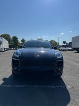 Porsche Macan/ Car Play/Scheckheft/Pano/wenig Km - - - Porsche Macan Gebrauchtwagen in Stuttgart