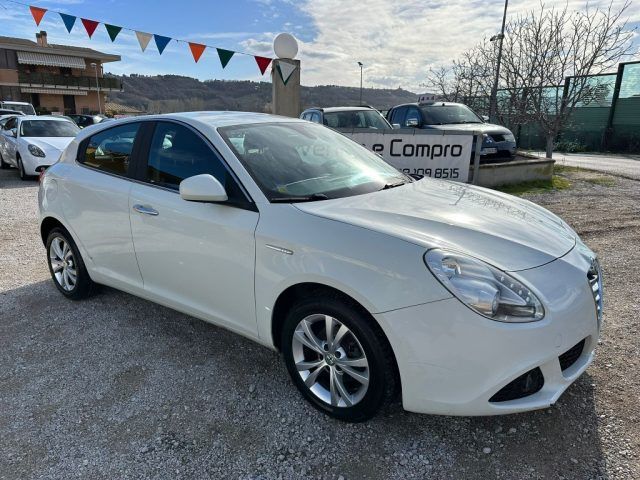 Alfa Romeo ALFA ROMEO Giulietta 1.6 JTDm-2 105 CV Distincti