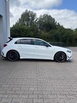 Mercedes-Benz A 35 AMG Mercedes-AMG A 35 4MATIC DCT Merced... - weiße Mercedes-Benz A 35 AMG