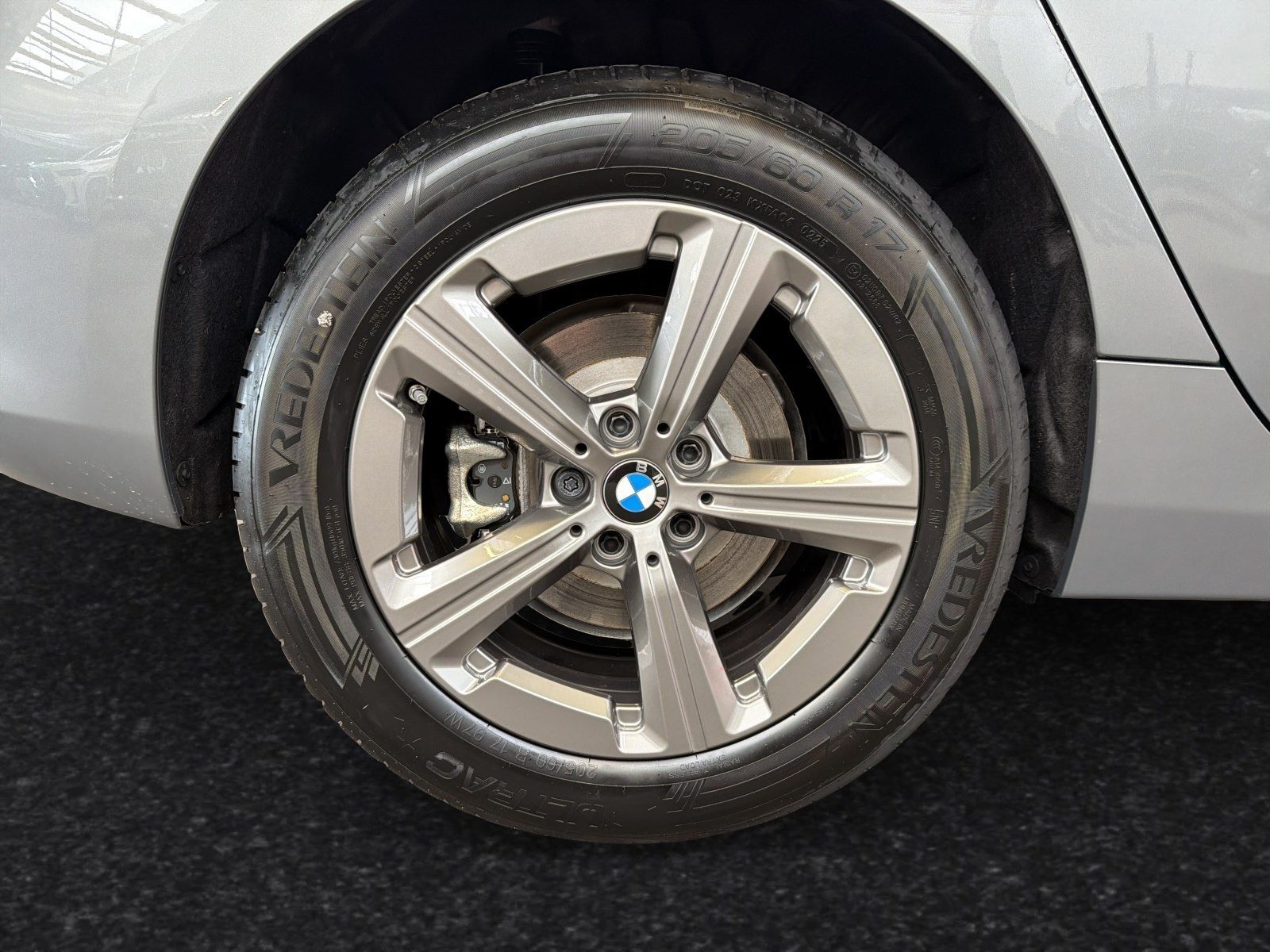 BMW 220 Active Tourer - Bild 4