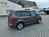 Volkswagen Touran Life BMT 7Sitzer+Sitzheiz+Tempomat. - Volkswagen Touran: Braun