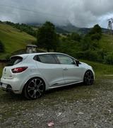 Renault Clio RS Trophy TCe 220 EDC RS Trophy - Renault Clio: RS Trophy