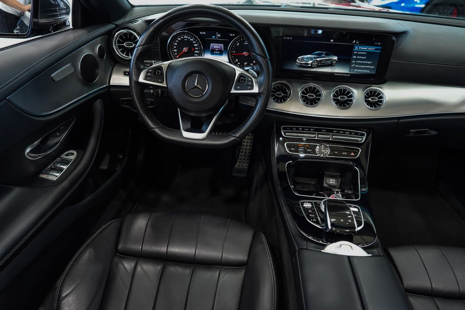 Mercedes-Benz E 220 d Cabrio*AMG-LINE*LEDER*MULTIBEAM*COMAND* foto 14