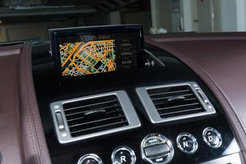 2011 Aston Martin VIRAGE — миниатюра 22