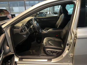 Bild 9 Toyota Andere Camry Hybrid 2.5 Executive - LED | SHZ | RFK