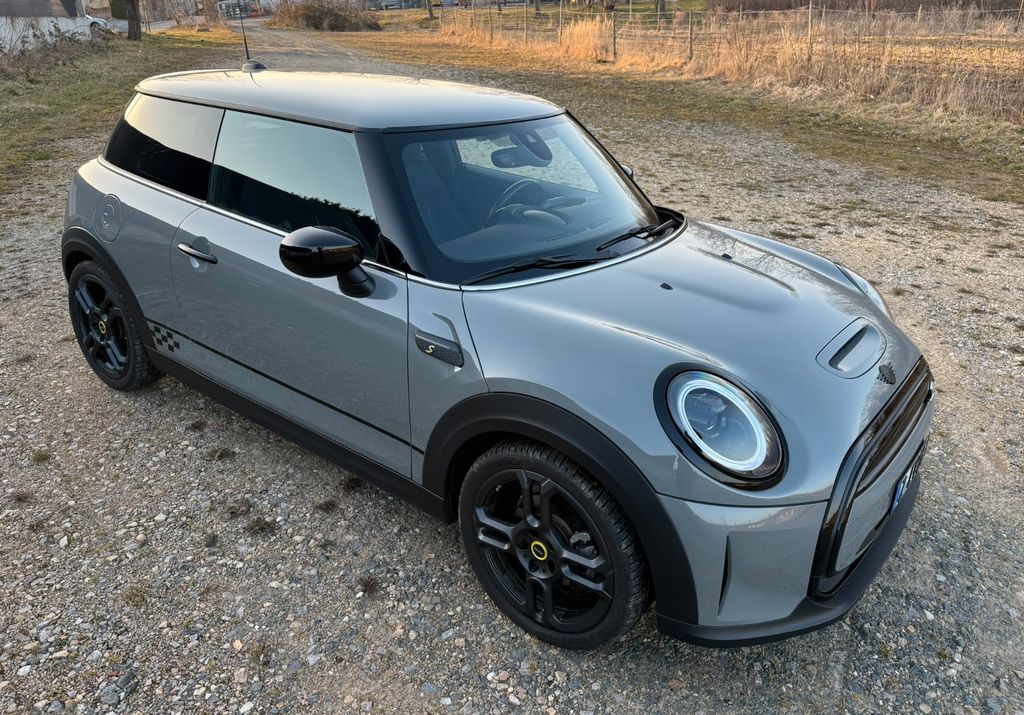 Image of MINI Cooper SE