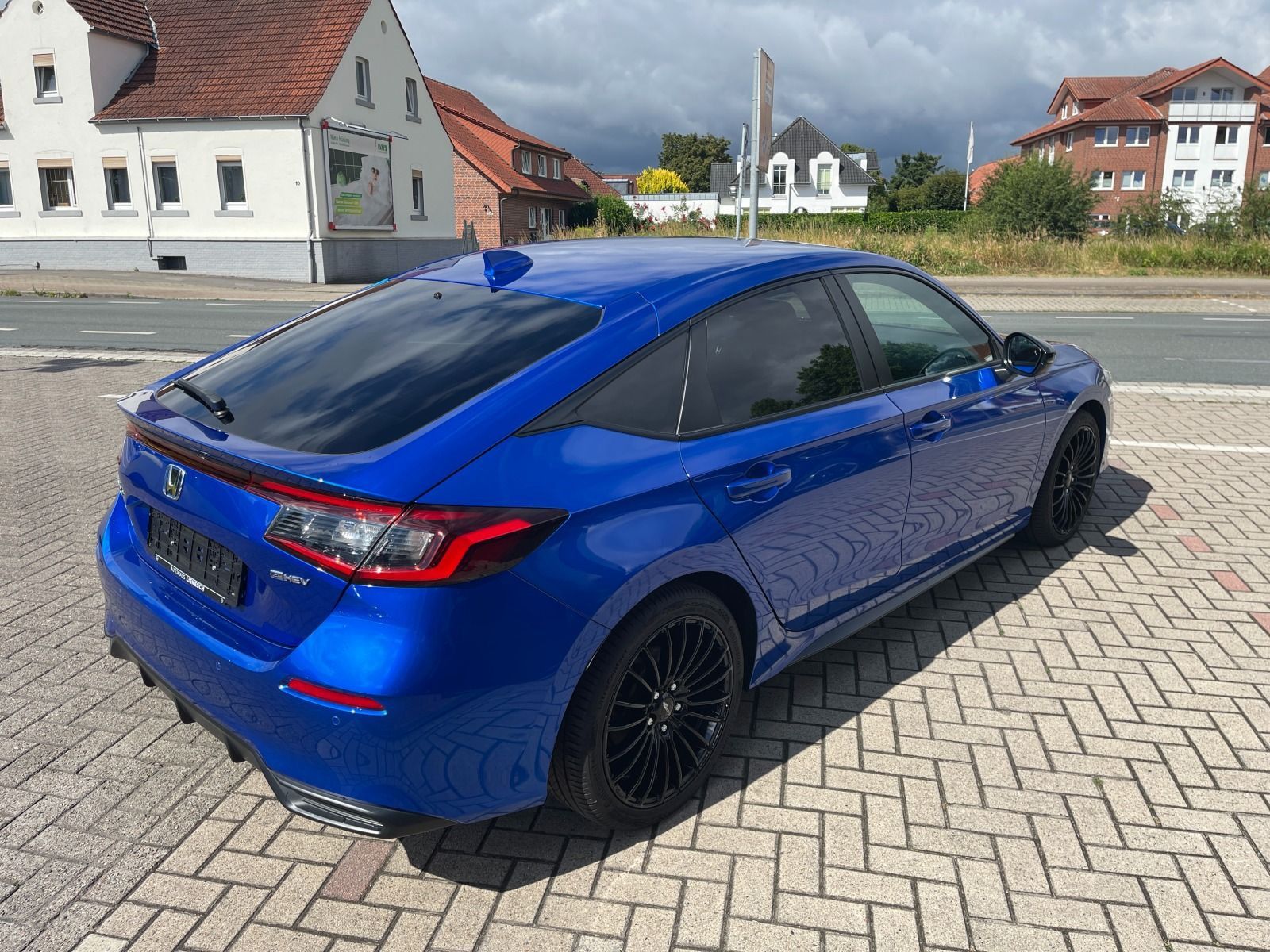 Fahrzeugabbildung Honda Civic Lim. 5-trg. e:HEV Sport Klima/Navi/Kamera