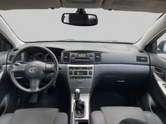 TOYOTA Corolla Kombi 1.4 D-4D Sol AHK ALU 8fach KLIMA
