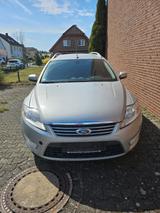 Ford Mondeo 2,3 Ghia Turnier 6-tronic Ghia - Ford Mondeo mit Benzin-Antrieb: Kombi, 2.3