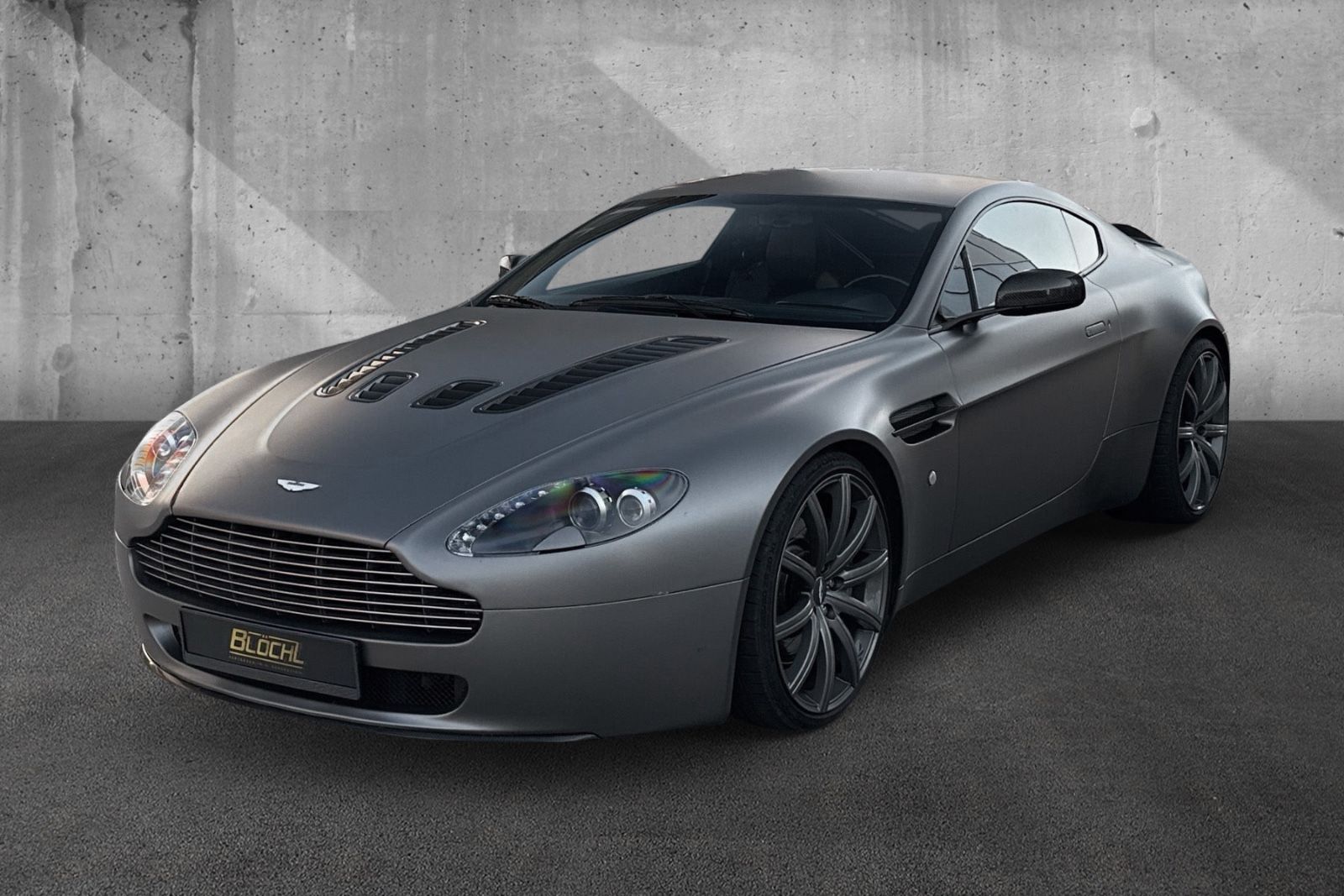 Fahrzeugabbildung Aston Martin V8 Vantage*Handschalter*Deutsches Auto
