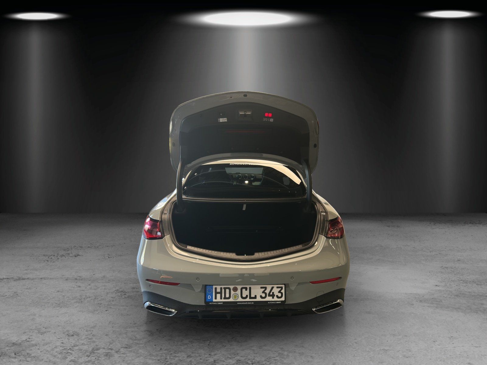 Fahrzeugabbildung Mercedes-Benz CLE 300 4MATIC Coupé AMG 360° Pano AHK DigLight