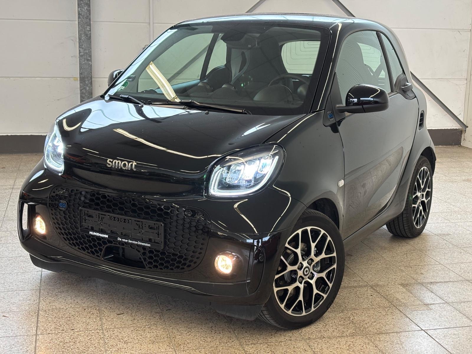 Smart ForTwo EQ prime *Exclusive*Pano*Kamera*DAB*Sitzh