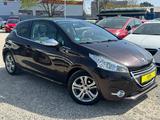 Peugeot 208 Allure*Pano*Klimaaut*SitzH*TÜV NEU - Peugeot 208 Gebrauchtwagen in Berlin