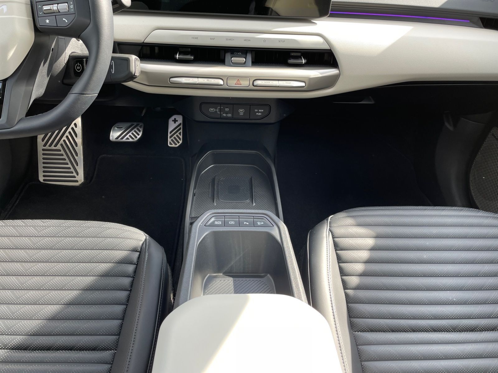 Kia EV4 - Bild 12