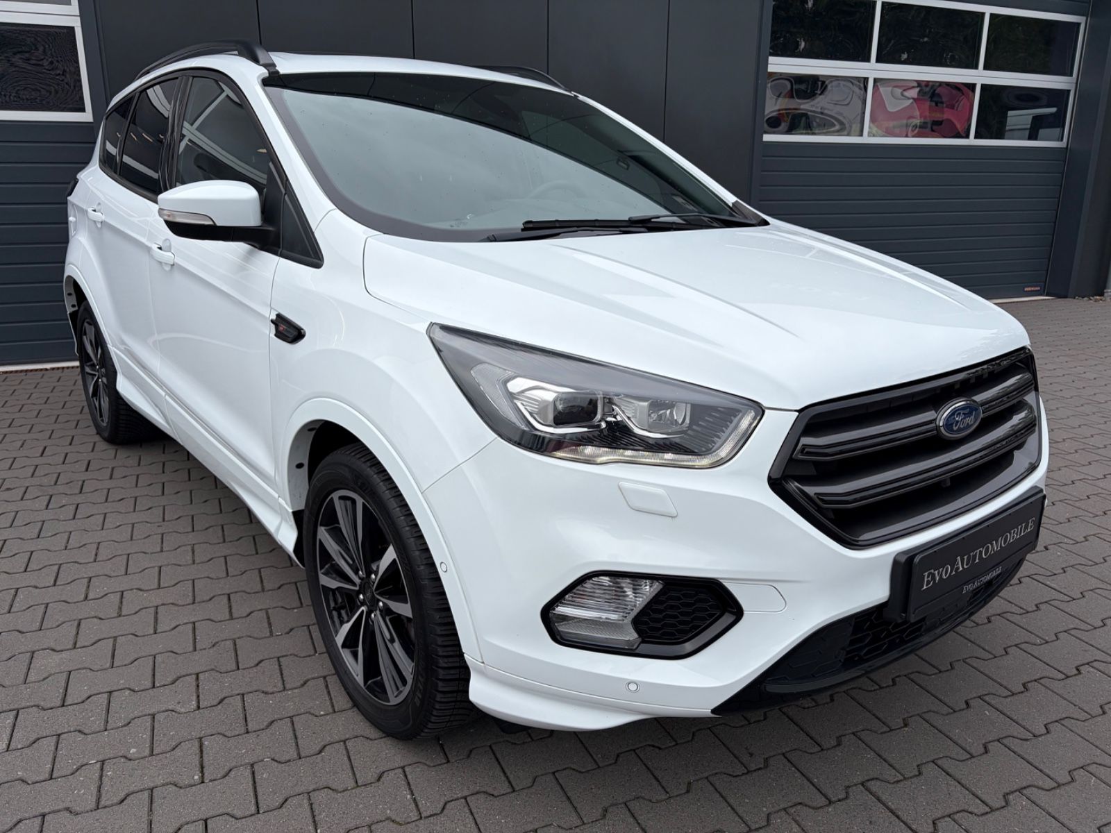 Ford Kuga ST-Line Allrad Automatik Navi Kamera AHK imagem 3