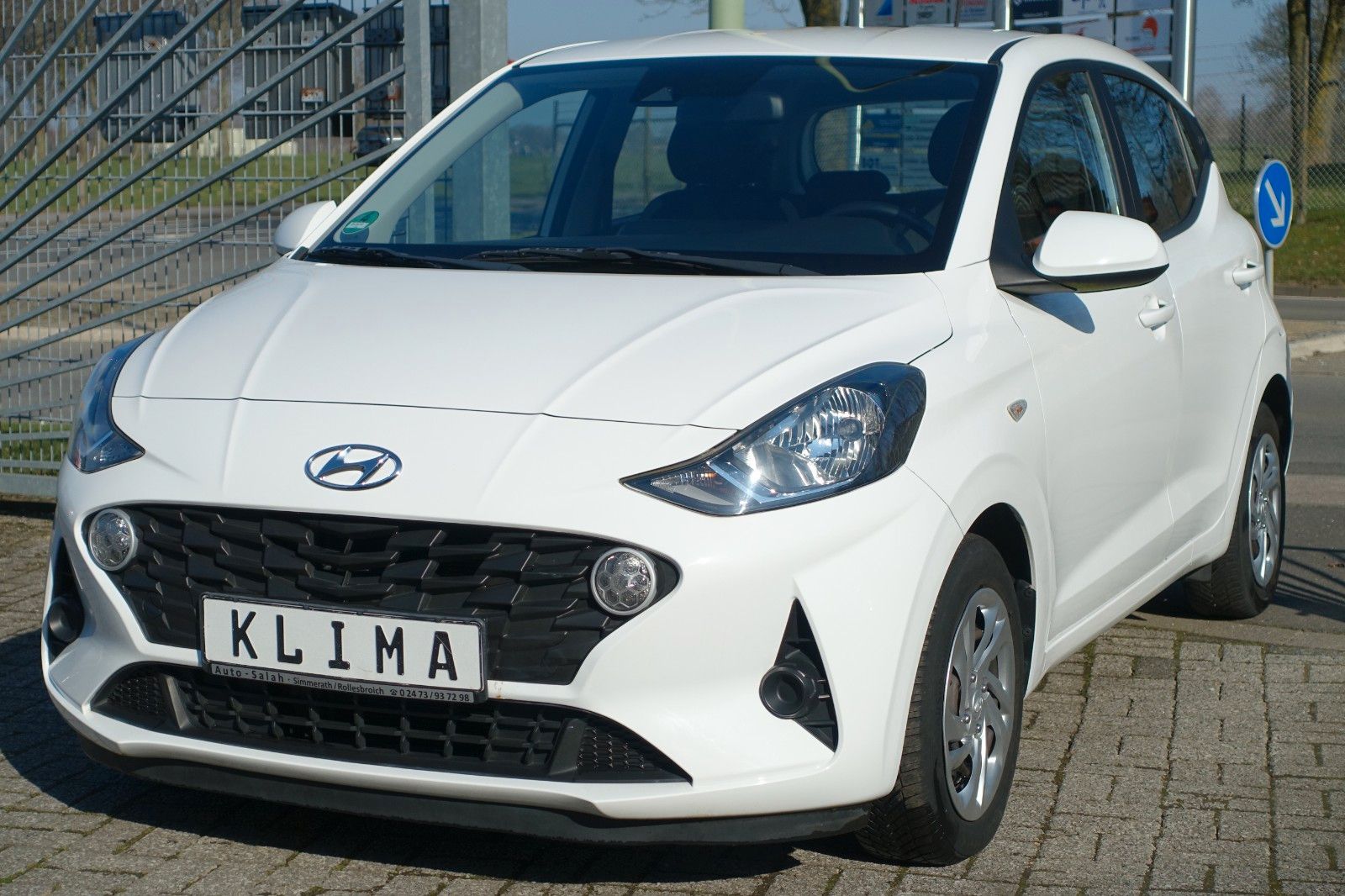 HYUNDAI i10