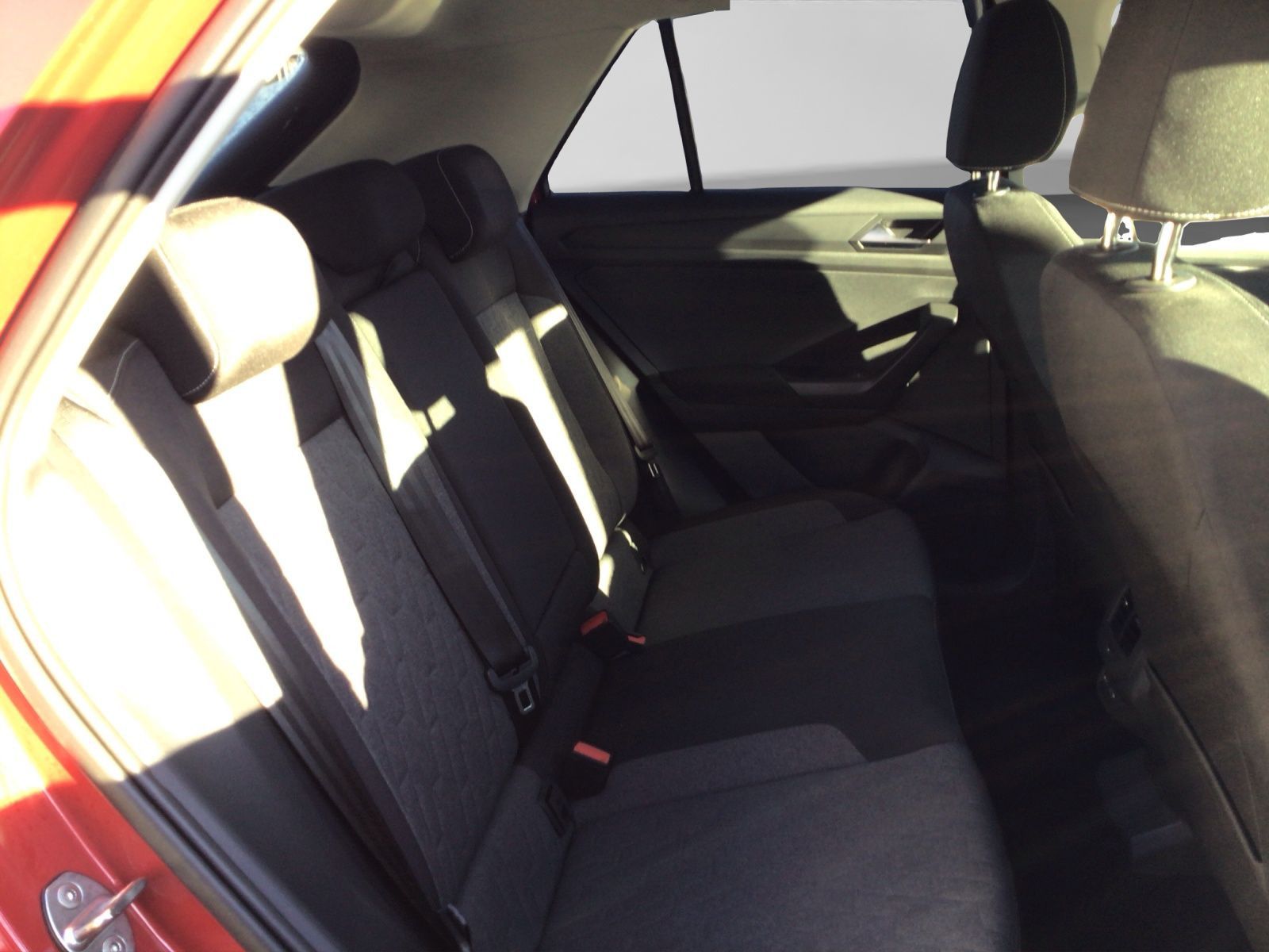 Volkswagen T-Roc - Bild 6