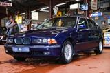 BMW 523i E39 *TATSÄCHLICH SCHON OLDTIMER*GARANTIE* - BMW 523 aus 1996: 523i