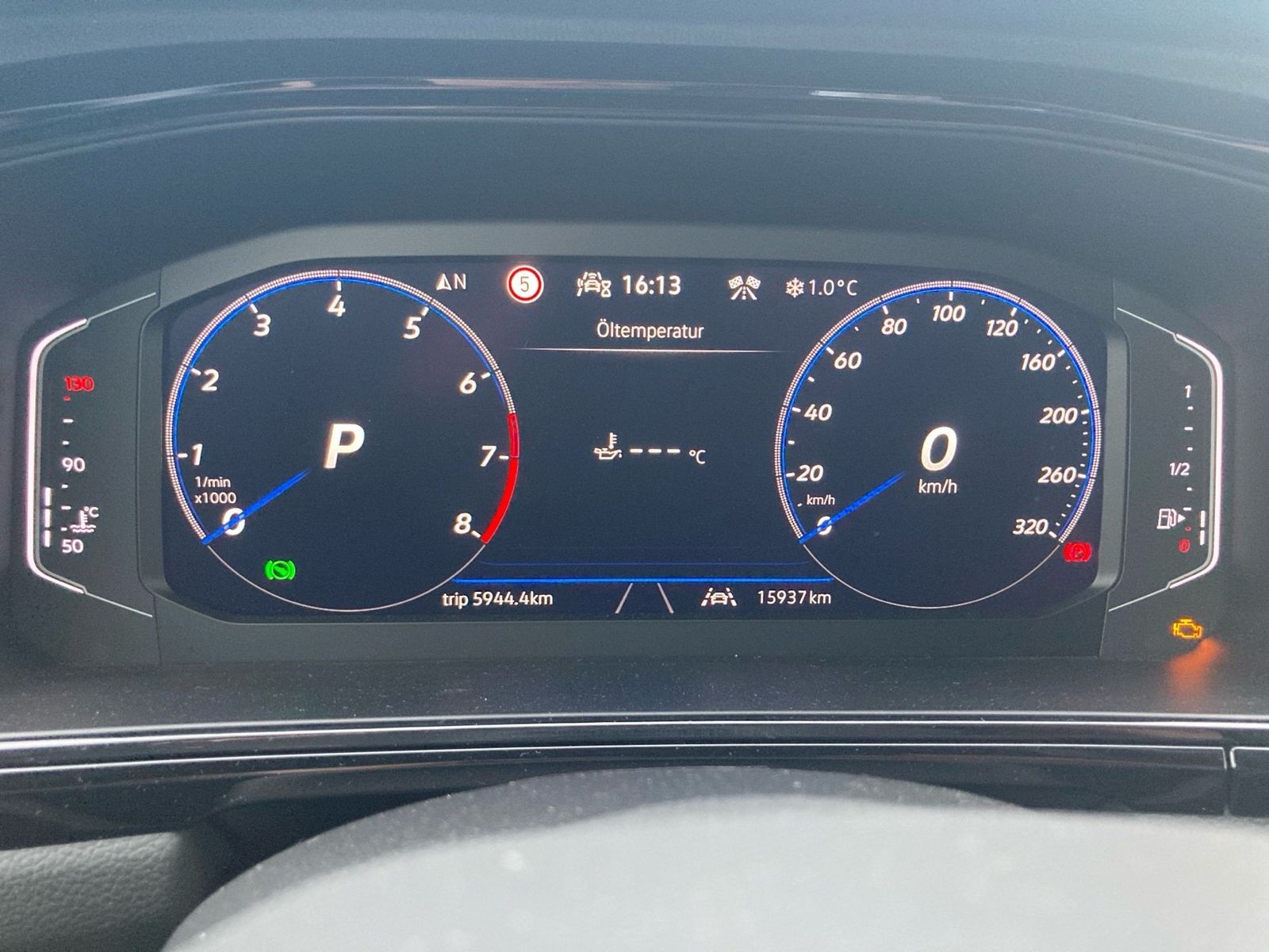 Volkswagen T-Roc - Bild 13